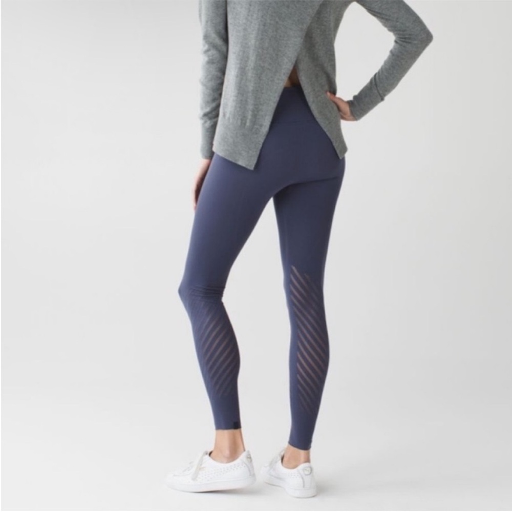 Lululemon Enlighten Tights in Cadet Blue